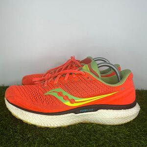 Saucony Women’s Orange Triumph 18 PWRRUN Running Shoes - size 9.5